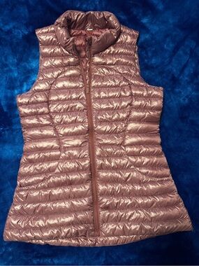 Lululemon Pack It Down Vest Shine Metallic Mauve Rose Gold